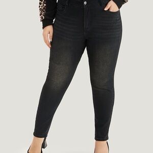 BloomChic Black Skinny Jeans High-Rise Stretch